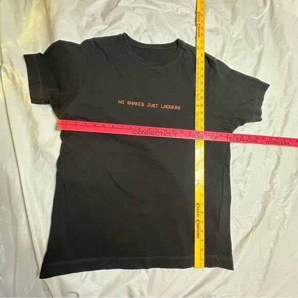 ZRK LDN No Snakes Just Ladders Graphic T-shirt Short sleeved Size Large - Picture 4 of 6